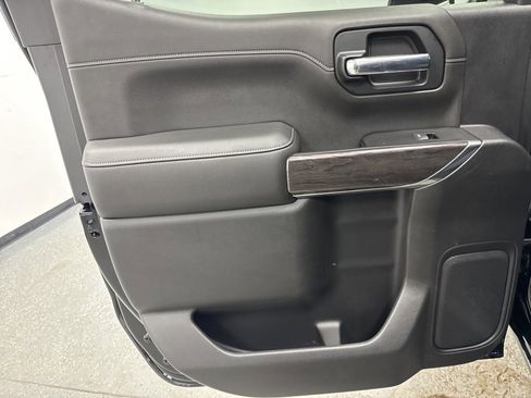 Used 2019 Chevrolet Silverado 1500 LTZ w/ LTZ Plus Package image 19