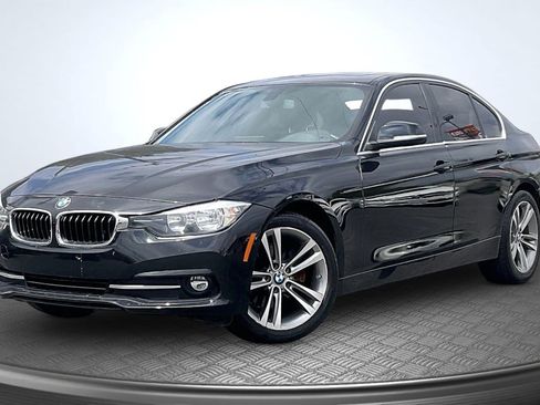 Used 2017 BMW 330i Sedan RWD image 12