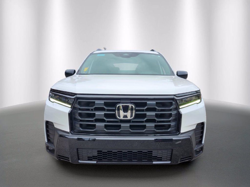 New 2026 Honda Pilot Sport image 2