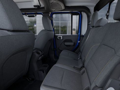 New 2026 Jeep Gladiator Sport image 25