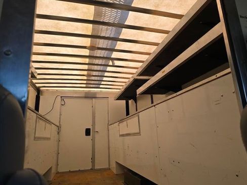 Used 2023 Ford E-350 and Econoline 350 Super Duty w/ Power Windows & Locks Group image 15