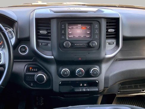 Used 2022 RAM 1500 Big Horn RWD image 6