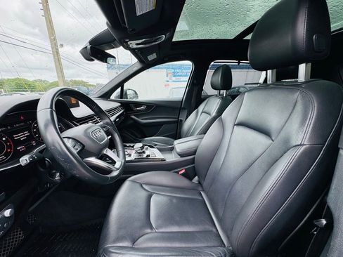 Used 2019 Audi Q7 3.0T Prestige w/ Prestige Package AWD/4WD image 12