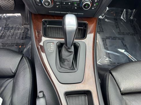 Used 2011 BMW 328i xDrive Sedan AWD/4WD image 31