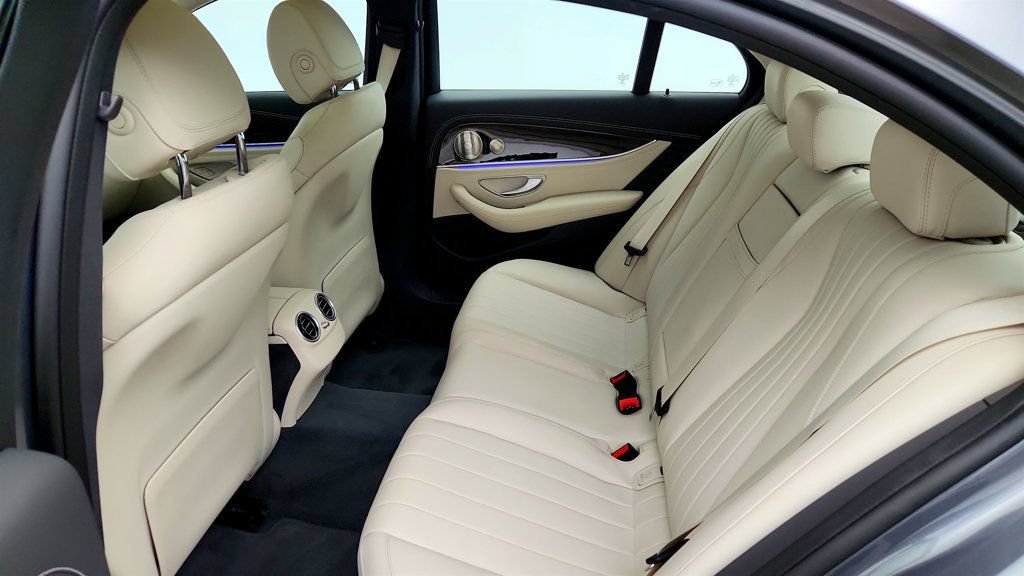 Used 2022 Mercedes-Benz E 350 4MATIC Sedan image 21