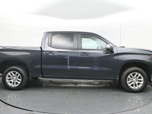 Used 2024 Chevrolet Silverado 1500 LT image 10