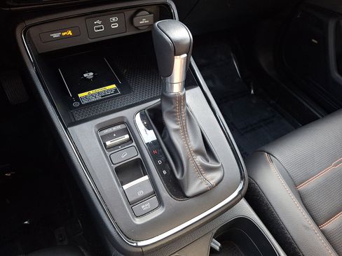 Used 2024 Honda CR-V Sport Touring image 10