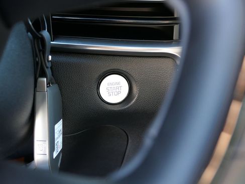 New 2026 Kia Sorento S image 14