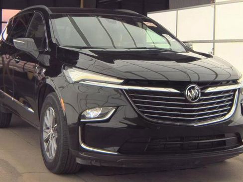 Used 2023 Buick Enclave Essence w/ LPO, Floor Liner Package AWD/4WD image 2
