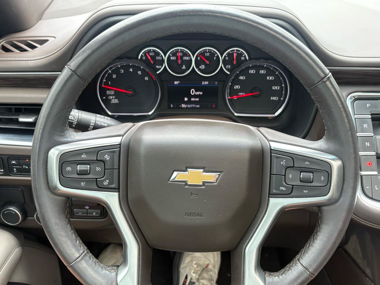 Used 2021 Chevrolet Tahoe LT w/ LT Signature Package RWD image 17