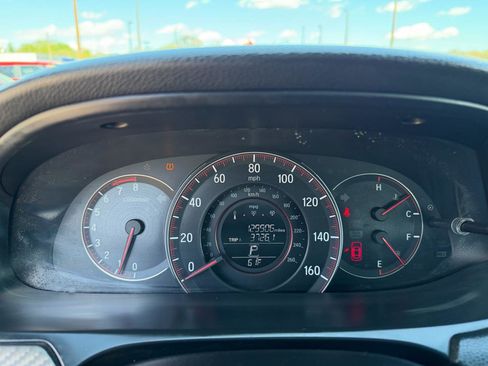 Used 2016 Honda Accord Sport image 13
