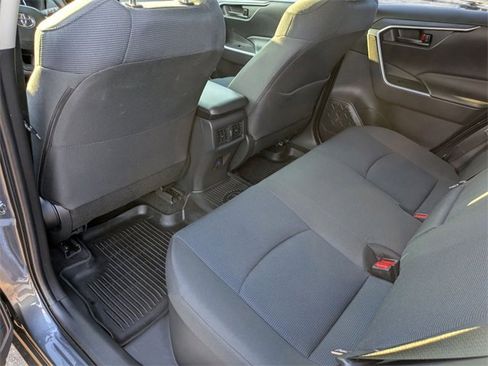 Used 2023 Toyota RAV4 LE image 33