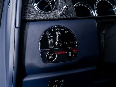 Used 2023 Rolls-Royce Cullinan image 50