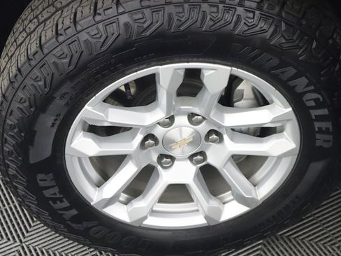 Used 2022 Chevrolet Silverado 1500 LT image 37