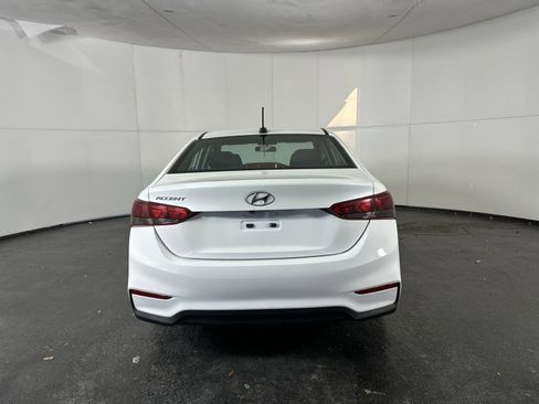 Used 2021 Hyundai Accent SEL image 10