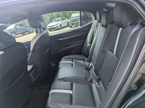 Used 2026 Toyota Camry SE w/ Convenience Package FWD image 19