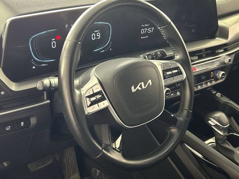 Used 2025 Kia Telluride S AWD/4WD image 14