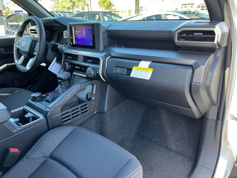 New 2026 Toyota 4Runner SR5 image 17