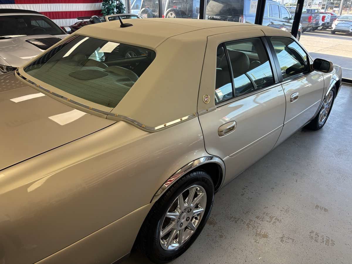 Used 2005 Cadillac De Ville FWD image 11