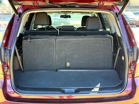 Used 2015 Toyota Highlander XLE image 7