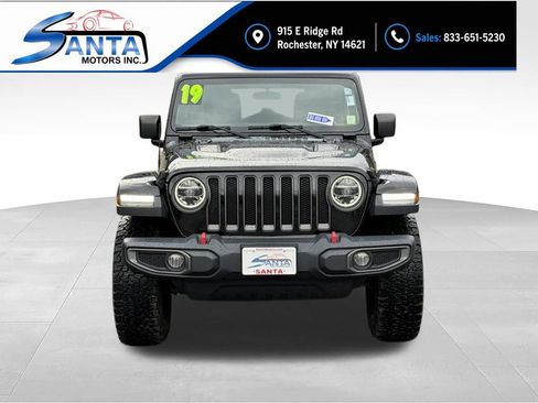 Used 2019 Jeep Wrangler Unlimited Rubicon w/ Cold Weather Group AWD/4WD image 2