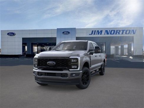 New 2026 Ford F250 Lariat w/ Black Appearance Package image 2