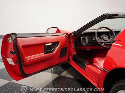 Used 1989 Chevrolet Corvette Coupe image 37