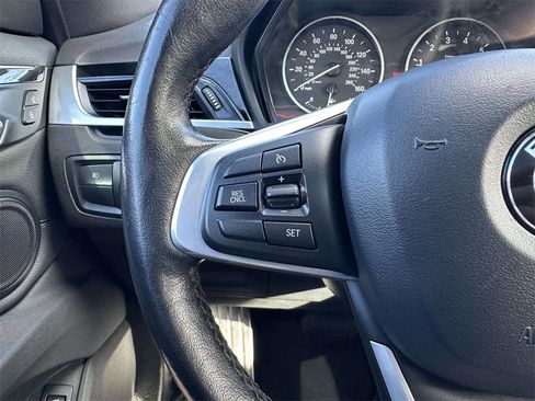 Used 2018 BMW X1 xDrive28i image 8