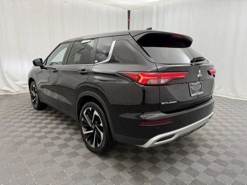Used 2022 Mitsubishi Outlander SE FWD image 7