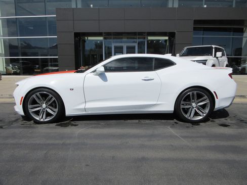 Used 2018 Chevrolet Camaro LT w/ RS Package RWD image 4