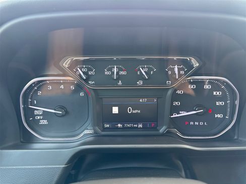 Used 2021 GMC Sierra 1500 SLT w/ SLT Premium Plus Package AWD/4WD image 17