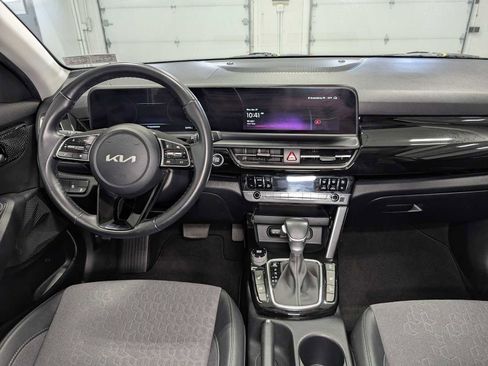 Used 2024 Kia Seltos S AWD/4WD image 17