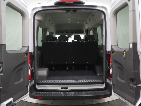 Used 2024 Ford Transit 350 XLT image 9