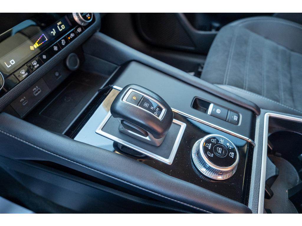 Used 2024 Mitsubishi Outlander SE AWD/4WD image 25