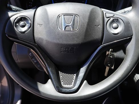 Used 2020 Honda HR-V LX image 53