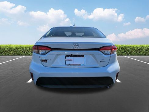 New 2026 Toyota Corolla LE image 5