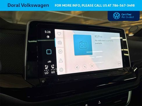 Certified 2024 Volkswagen Atlas Cross Sport SEL R-Line image 18