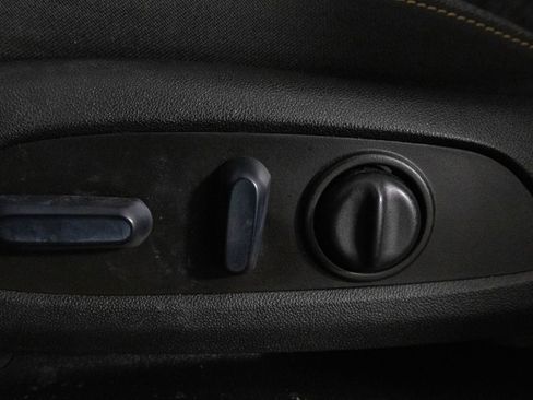 Certified 2023 Chevrolet Equinox LT image 20