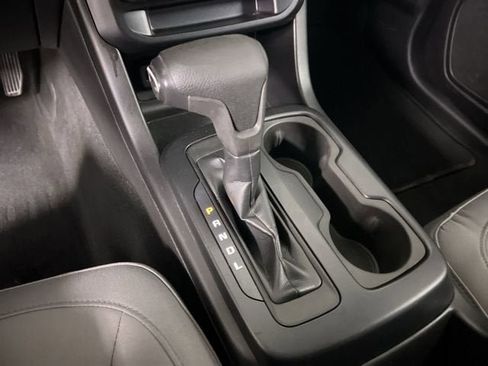 Certified 2019 Chevrolet Colorado W/T w/ Custom Special Edition AWD/4WD image 15