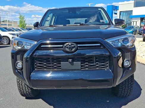 Used 2024 Toyota 4Runner SR5 Premium w/ Moonroof Package AWD/4WD image 2