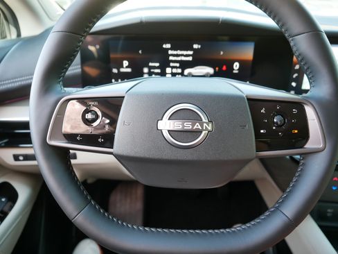 Certified 2025 Nissan Murano SL AWD/4WD image 25