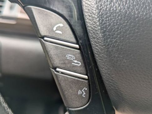 Used 2017 Honda Accord Touring image 27