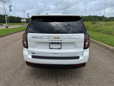 Used 2024 Chevrolet Tahoe LS RWD image 6