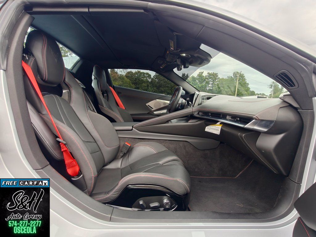 Used 2027 Chevrolet Corvette Grand Sport RWD image 21