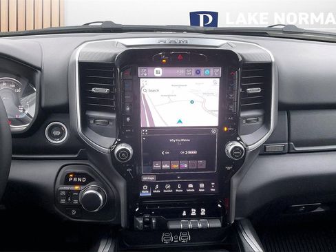 New 2026 RAM 1500 4x4 Crew Cab image 12