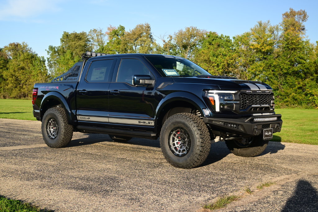 New 2026 Ford F150 Raptor w/ Equipment Group 803A Raptor R AWD/4WD image 5