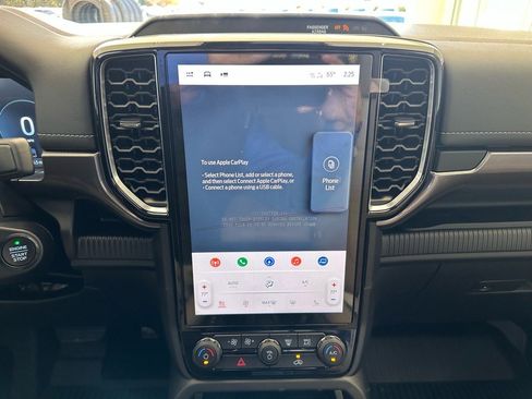 New 2025 Ford Ranger Lariat w/ Chrome Accent Package image 39