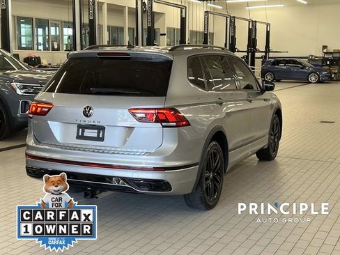 Used 2022 Volkswagen Tiguan SE R-Line FWD image 11