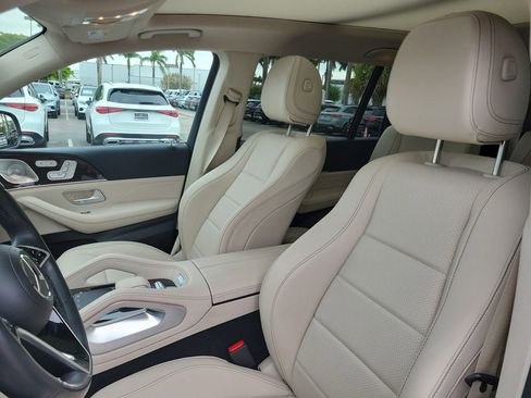 Certified 2024 Mercedes-Benz GLS 450 4MATIC image 24