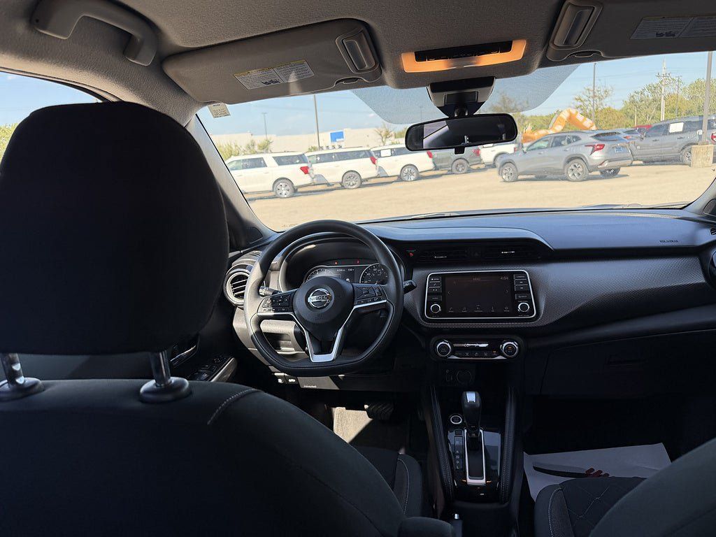 Used 2020 Nissan Kicks SV FWD image 9